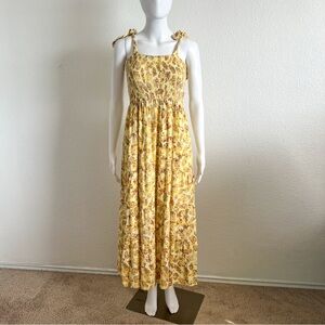 Lulu’s Size Medium Floral Yellow Smocked Tiered Midi Dress